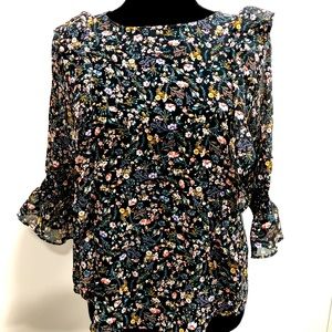 beautiful shirt.  new with tag